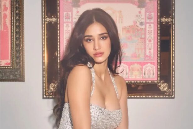 Hunterfly 2026 07 09 145154 Disha Patani and Emraan Hashmi in Ve Junoon song from Awarapan 2