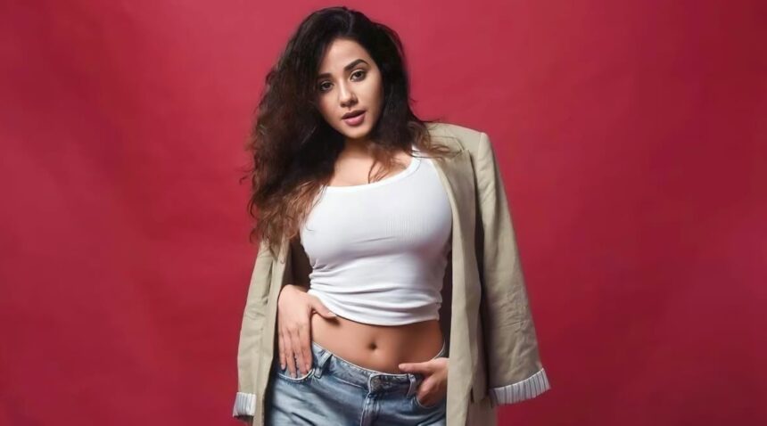 Hunterfly 2026 07 15 104527 Shreya Rukmini Malayalam actress and model known for Pavi Caretaker and Abhyanthara Kuttavali