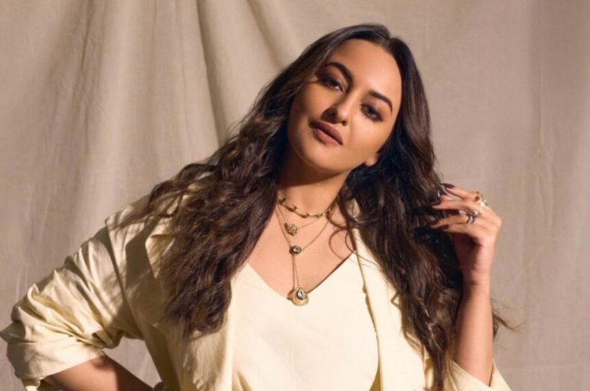 Sonakshi Sinha shares images from the July protest in Delhi and comments on the ongoing student movement