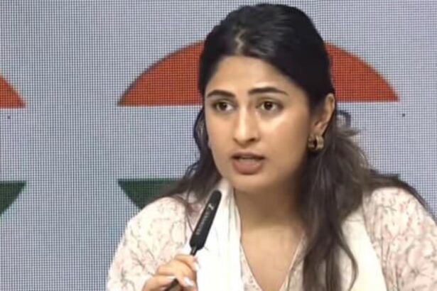 Gurmehar Kaur addresses a press conference announcing the Congress legal aid helpline for students.