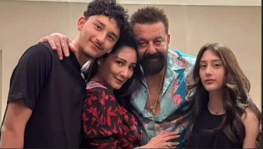 Sanjay Dutt with wife Maanayata Dutt and their twins during his birthday celebration.