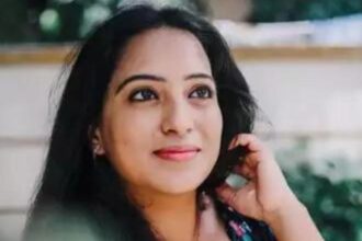 Tamil television actress Atchaya Bharathi, known for her role as Jeeva in Siragadikka Aasai.