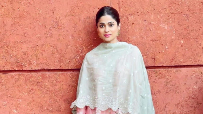 Hunterfly 26 07 13 183746 Shamita Shetty discussing her experience with endometriosis and recovery after surgery
