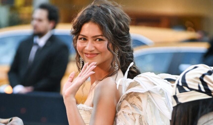 Hunterfly 26 07 16 205022 Zendaya at The Odyssey premiere discussing her plans to take a break after a busy 2026
