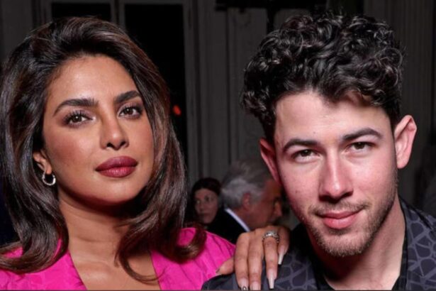 Hunterfly 26 07 20 185219 Priyanka Chopra and Nick Jonas sharing a candid moment during a podcast conversation