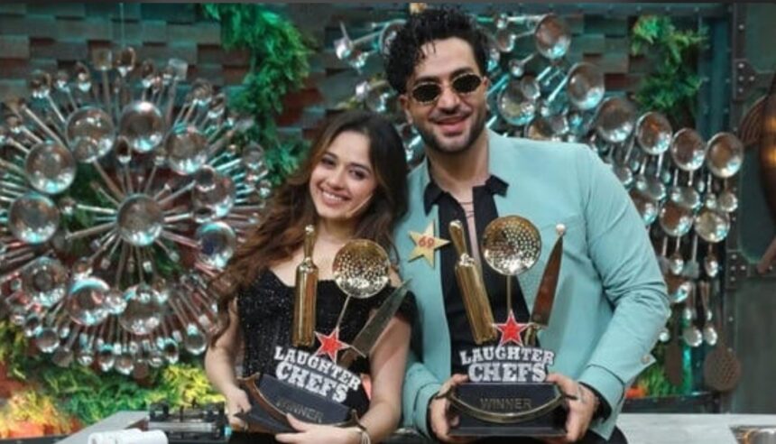 Hunterfly 26 07 27 234102 Aly Goni and Jannat Zubair celebrate after winning Laughter Chefs Season 3.
