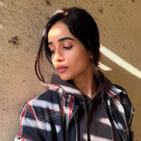 Hunterfly 2Bushra Shaikh Wiki