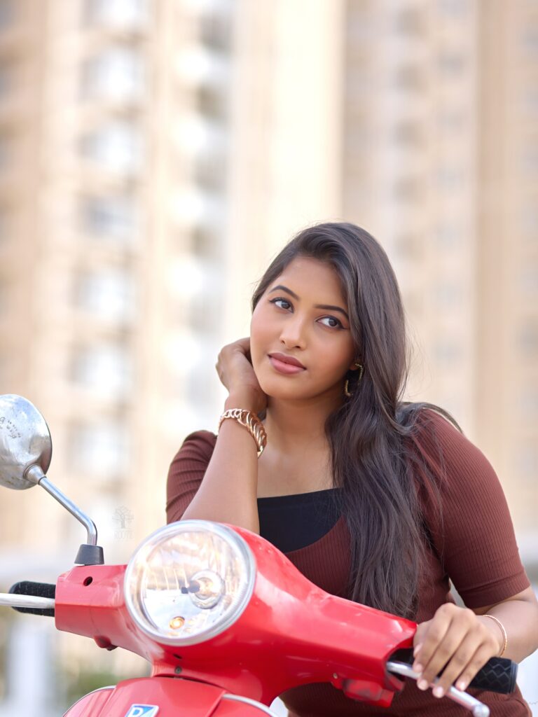 Hunterfly 734664364 18108647120514326 8176623666287485478 n Journey on Vijay TV's Kathanayagi