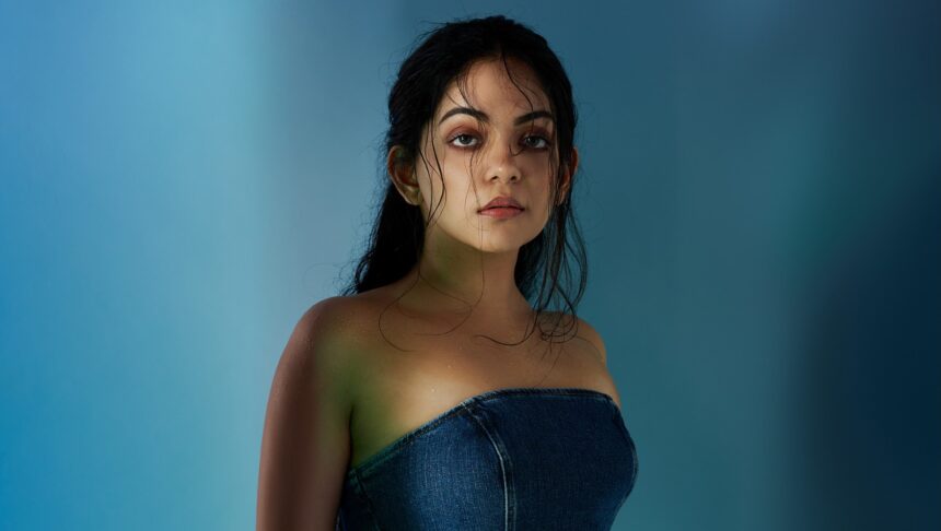 Hunterfly Ahaana Krishna Expresses Support for Students Ahaana Krishna at a public event after sharing a message supporting students affected by examination irregularities.