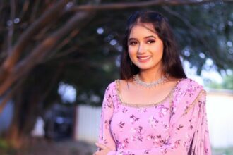 Tamil actress Akshaya Kandamuthan, known for portraying Maha in Aaha Kalyanam.