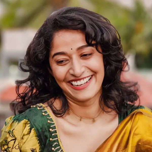 Hunterfly Akshaya Vijayakumar 1