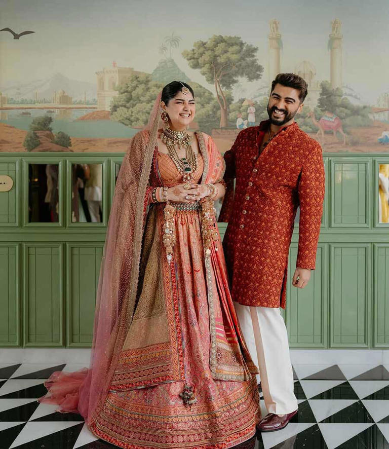Hunterfly Anshula Kapoor 4 Hunterfly Anshula Kapoor 4