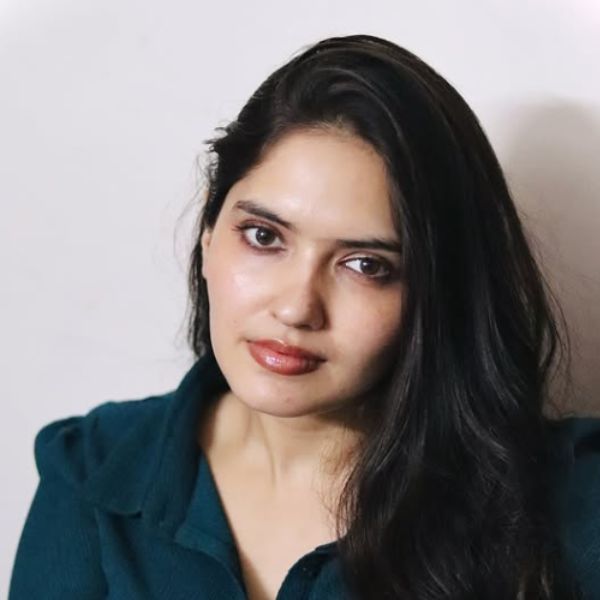 Hunterfly Ayraa Biography 1 Hunterfly Ayraa Biography 1