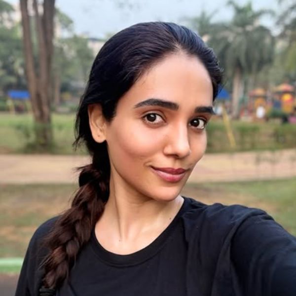 Hunterfly Bushra Shaikh1