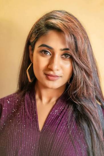 Hunterfly Devika Satheesh044 Hunterfly Devika Satheesh044