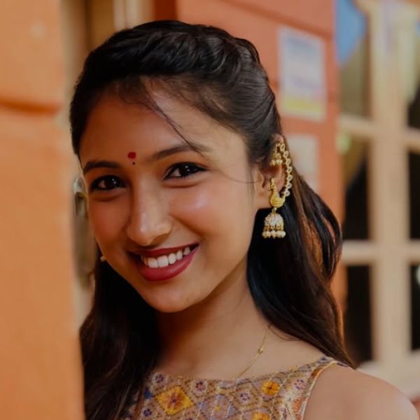 Hunterfly Dhakshitha002