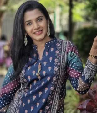 Hunterfly Divyashree Sullia4 Hunterfly Divyashree Sullia4