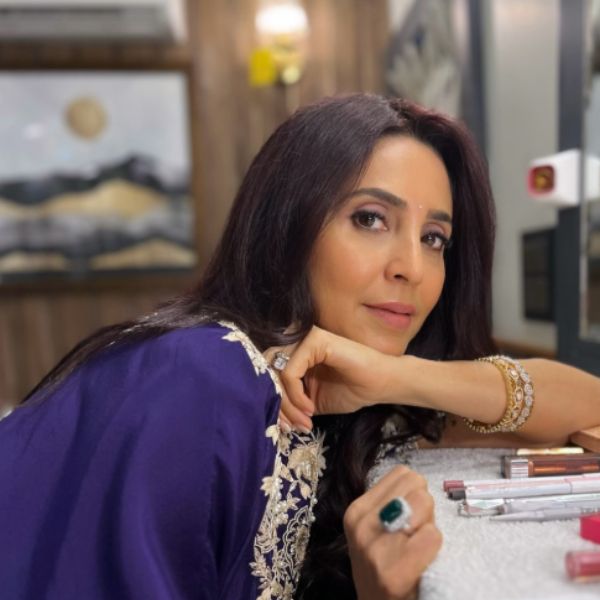 Hunterfly Gautami Kapoor 03 Hunterfly Gautami Kapoor 03