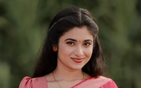 Kavipriya Jayavel biography age date of birth web series list Tamil actress and influencer