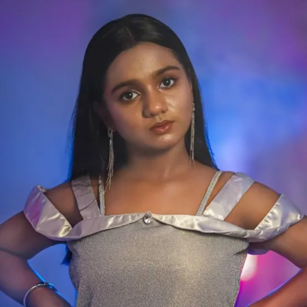 Hunterfly Kavya Vasu3 Hunterfly Kavya Vasu3