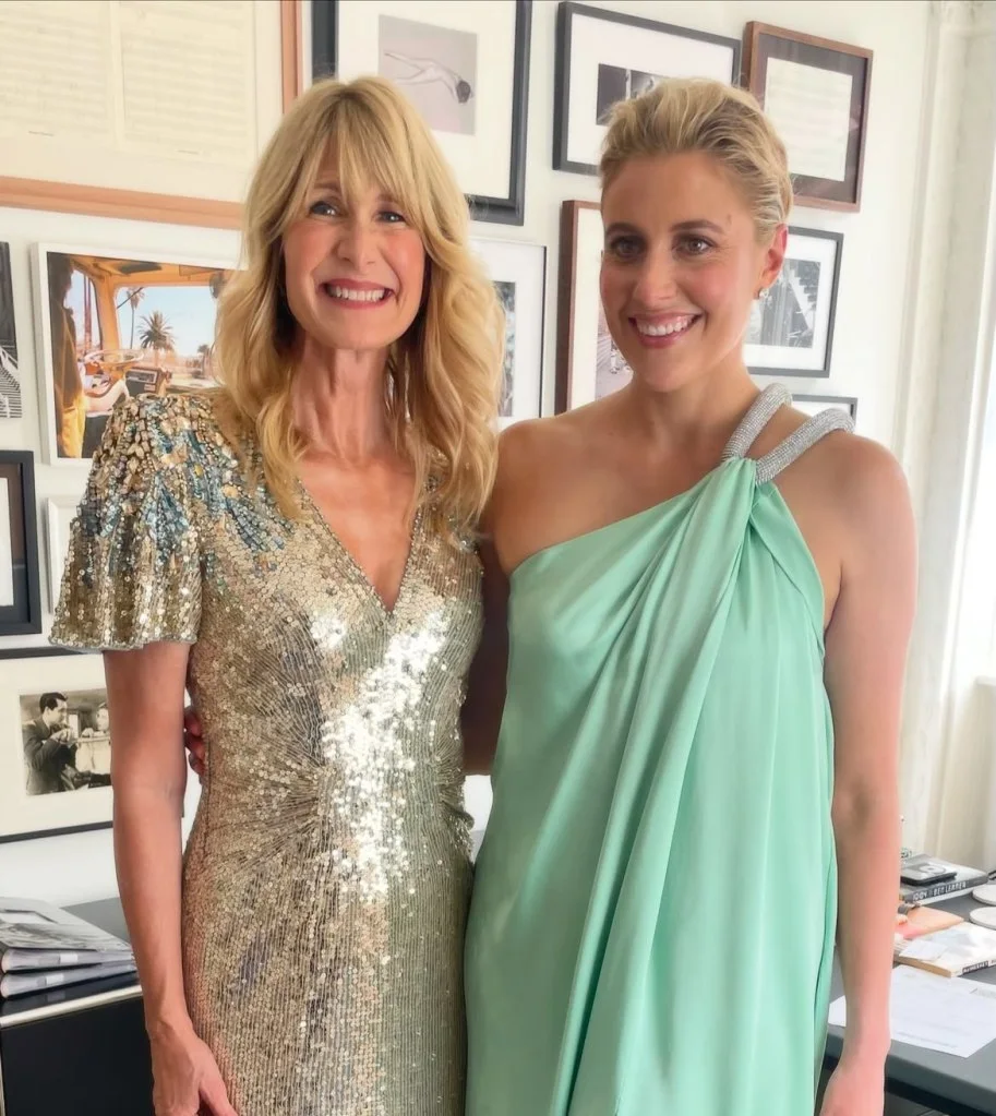 Hunterfly Laura Dern and Greta Gerwig Hunterfly Laura Dern and Greta Gerwig