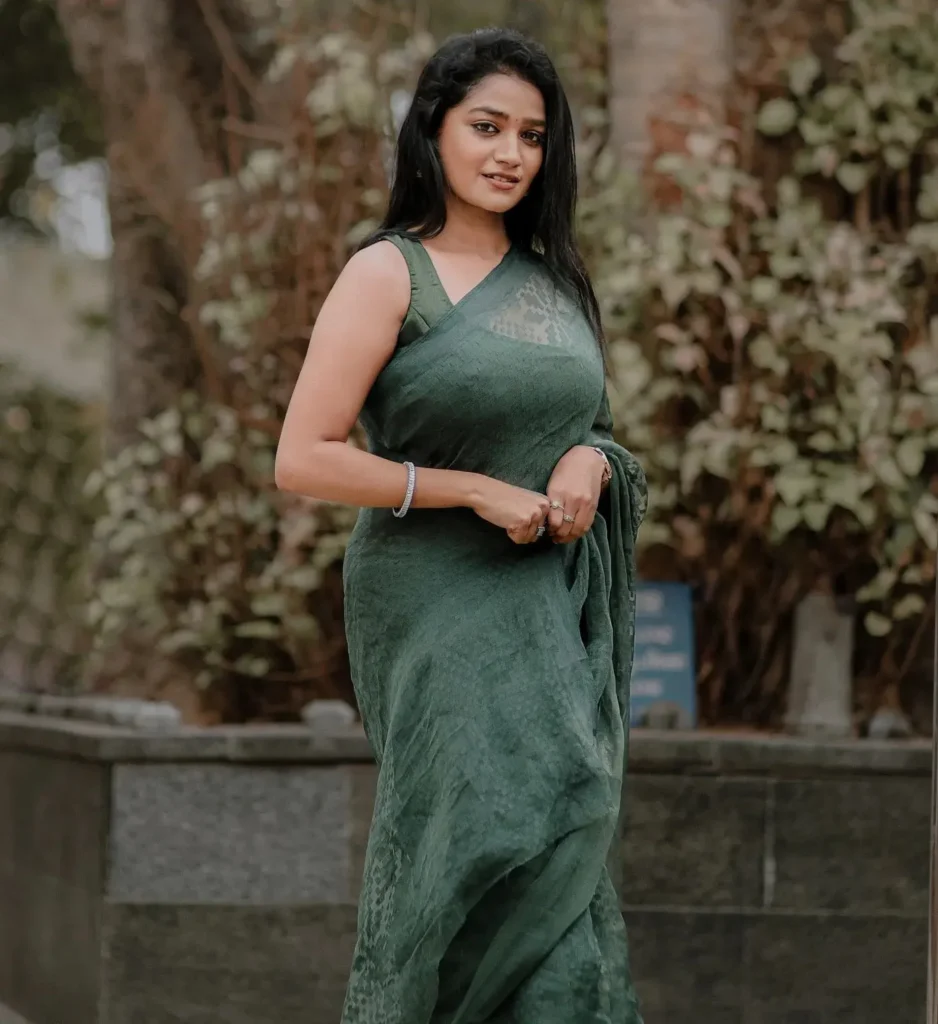 Hunterfly Lavanya Manickamd23d2 Hunterfly Lavanya Manickamd23d2