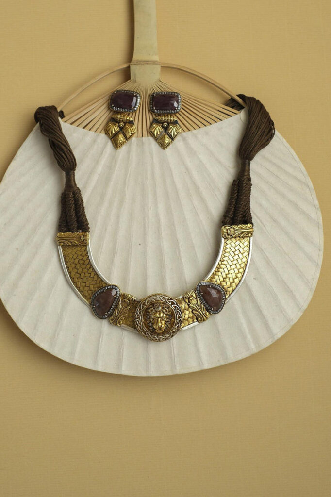 Hunterfly Luxury jewellery pieces by Apala by Sumit inspired by Indian heritage art and spirituality Hunterfly Luxury jewellery pieces by Apala by Sumit inspired by Indian heritage art and spirituality