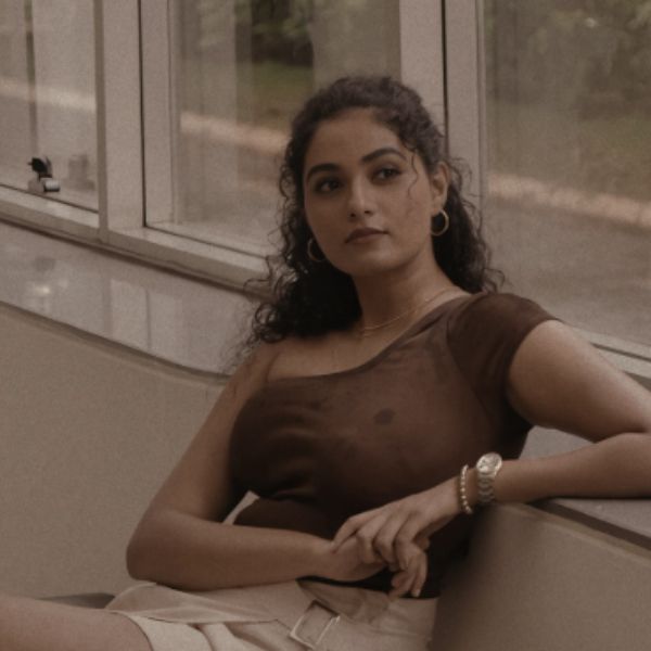 Hunterfly Malavika Induchoodan02 Hunterfly Malavika Induchoodan02