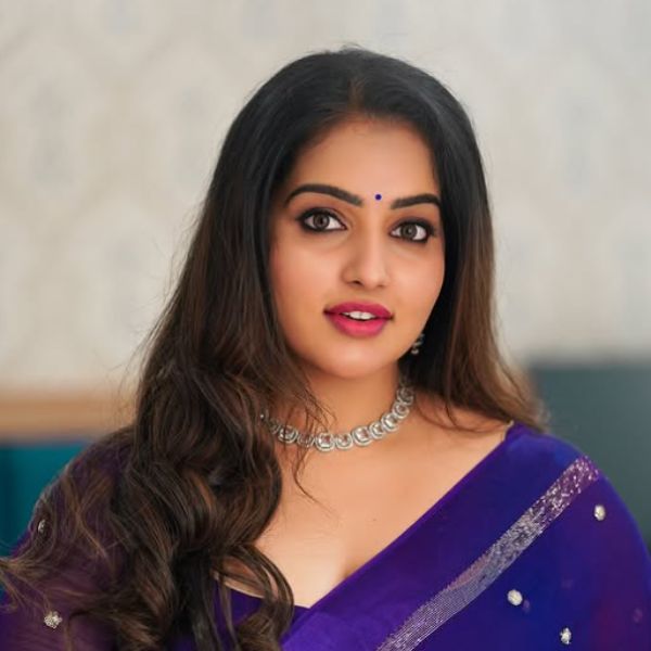 Hunterfly Malavika Menon01