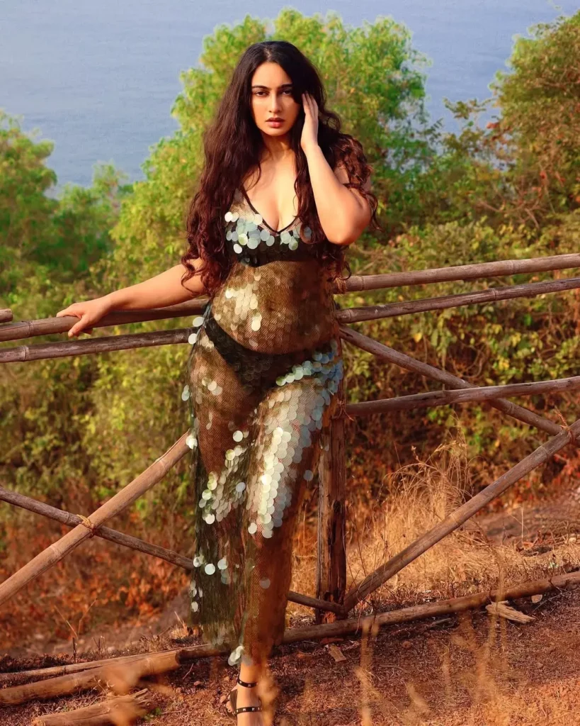Hunterfly Megha Shukla sets the internet on fire 415425442