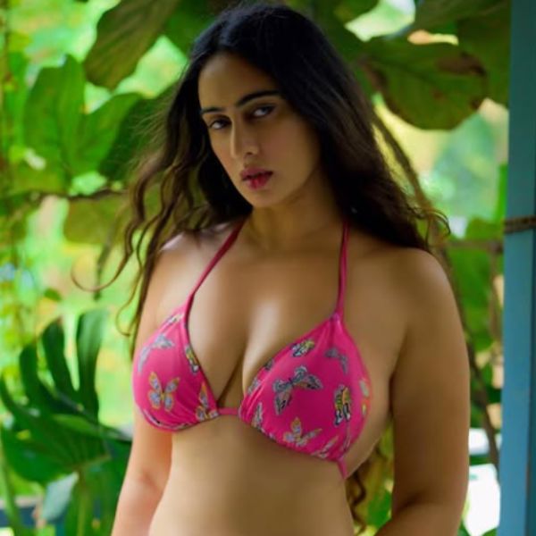 Hunterfly Megha Shukla1 Hunterfly Megha Shukla1