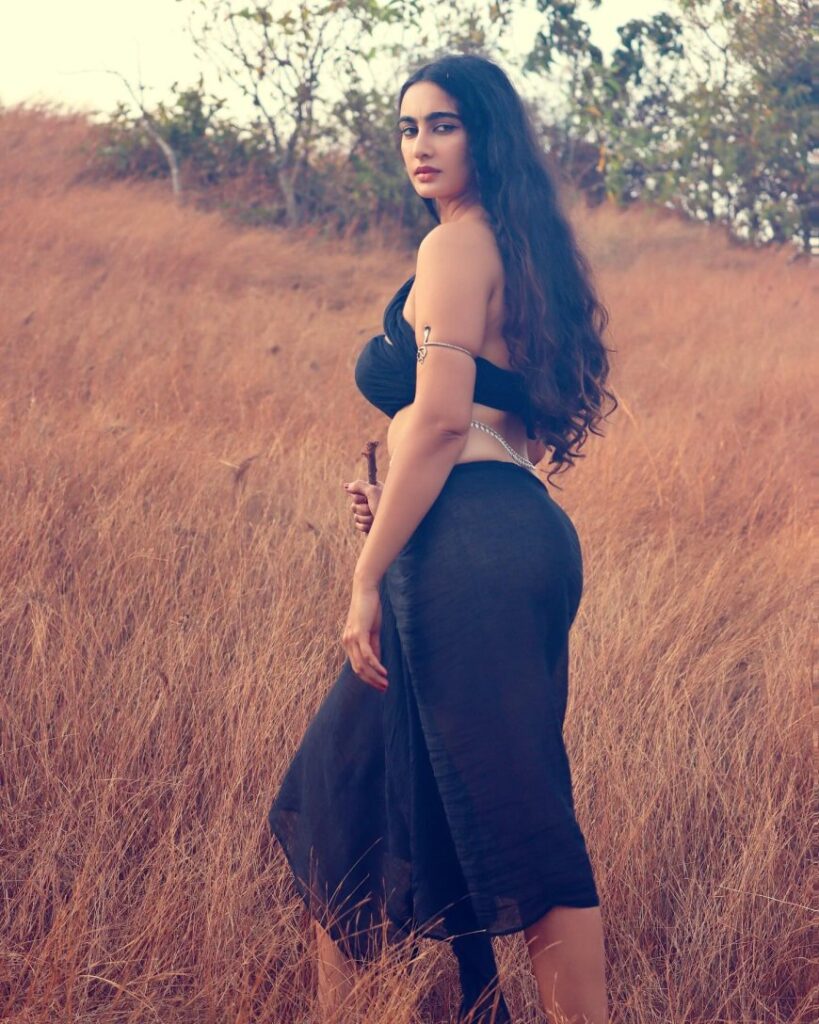 Hunterfly Megha Shukla45454 Hunterfly Megha Shukla45454