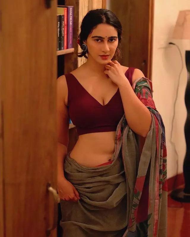 Hunterfly Megha Shukla5563 Hunterfly Megha Shukla5563