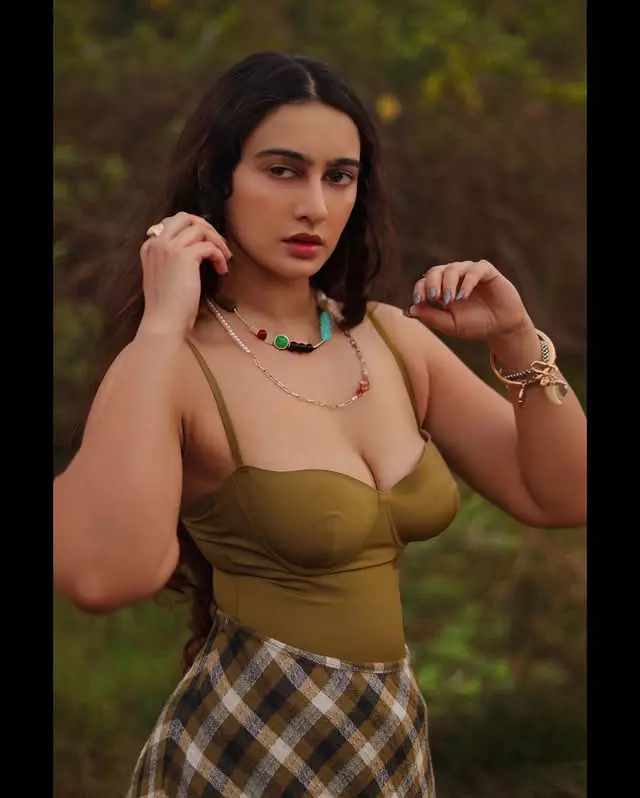 Hunterfly Megha Shukla65252