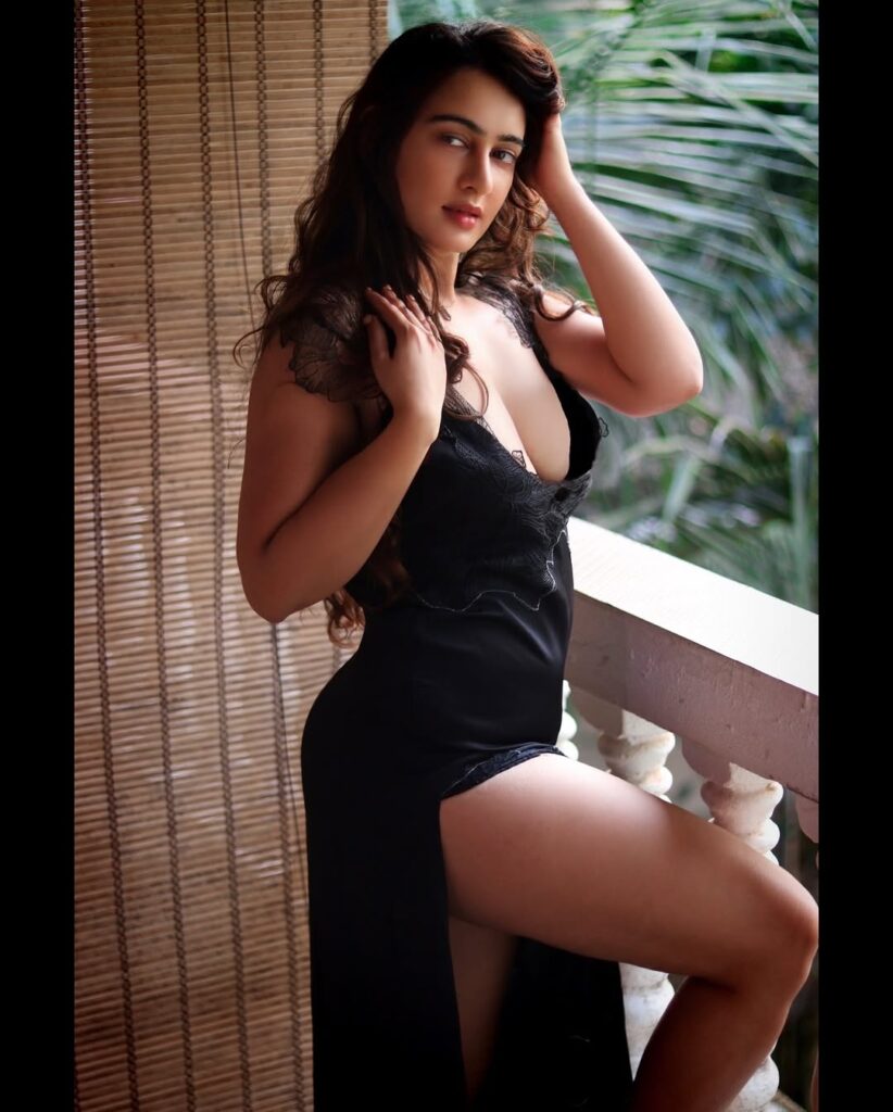 Hunterfly Megha Shuklas New Instagram Post23 Hunterfly Megha Shuklas New Instagram Post23