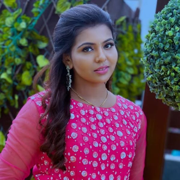 Hunterfly Mounika Subramanyam04 Hunterfly Mounika Subramanyam04