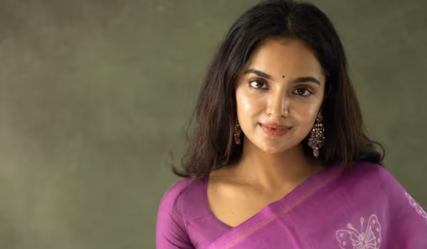 Namritha MV biography age date of birth movies list Tamil Malayalam actress