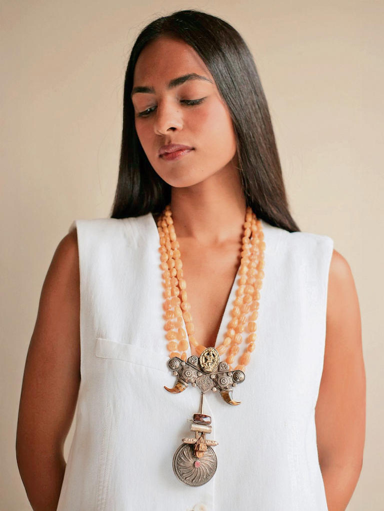 Hunterfly Natraja necklace Hunterfly Natraja necklace