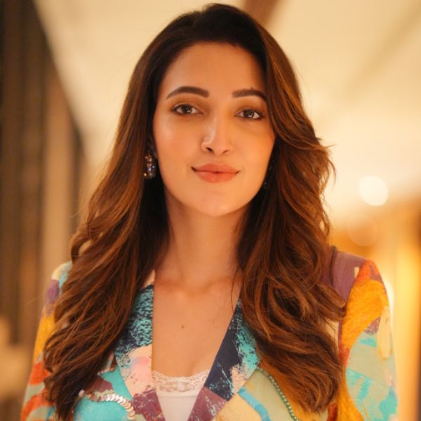 Hunterfly Neha Shetty01