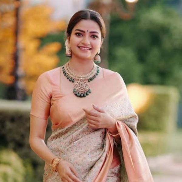 Hunterfly Nithya Ram 03 1