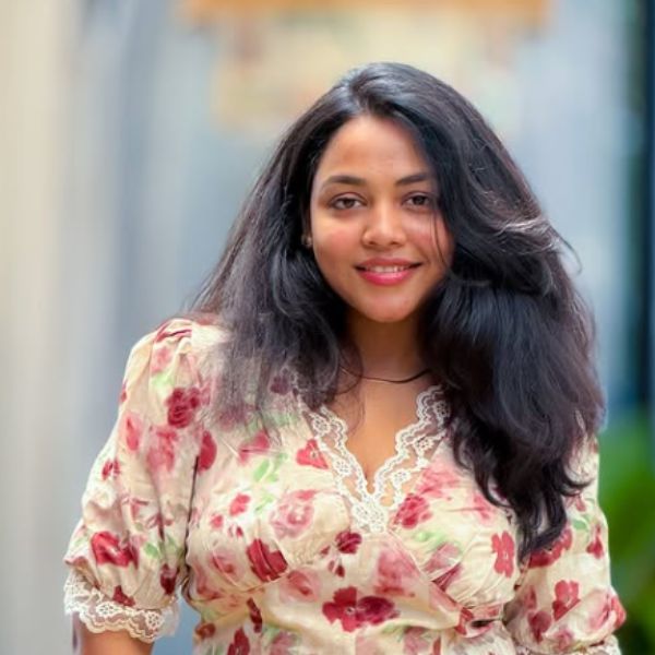 Hunterfly Priya Shetty03