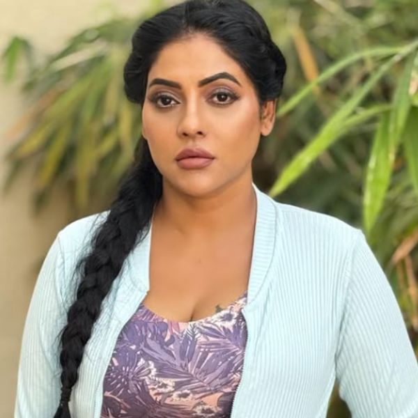 Hunterfly Reshma Pasupuleti 1 Hunterfly Reshma Pasupuleti 1