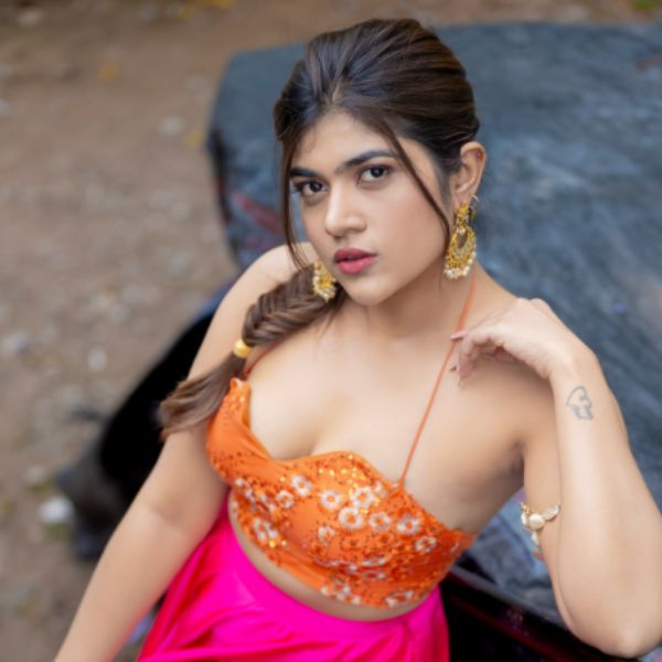 Hunterfly Rithu Chowdary03