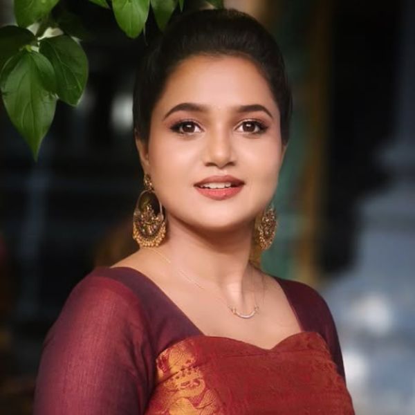 Hunterfly Sai Lavanya04