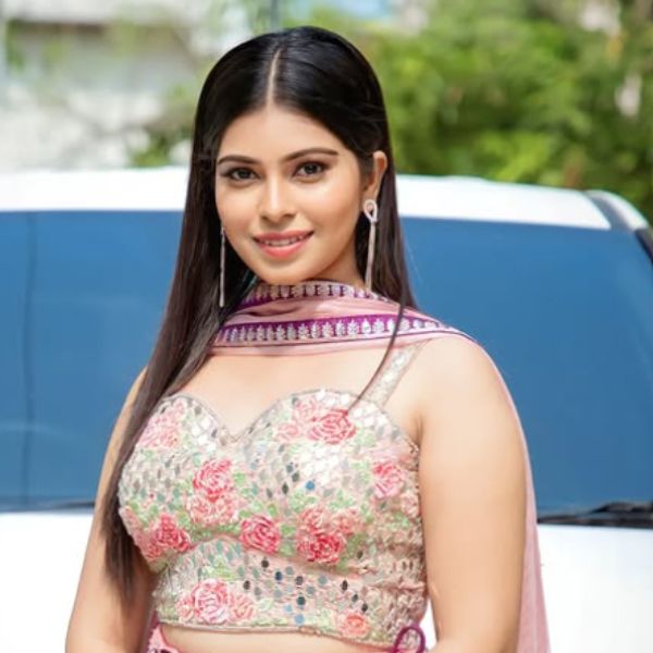 Hunterfly Sangeetha Leonis02 Hunterfly Sangeetha Leonis02