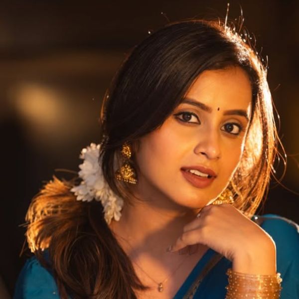 Hunterfly Sheetal Gauthaman0 1 Hunterfly Sheetal Gauthaman0 1
