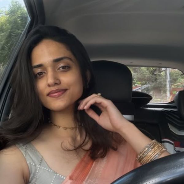 Hunterfly Shreya Vishakant1 Hunterfly Shreya Vishakant1