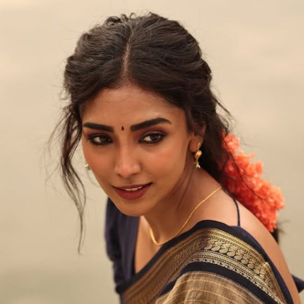 Hunterfly Sindhoori Vishwanath 2s