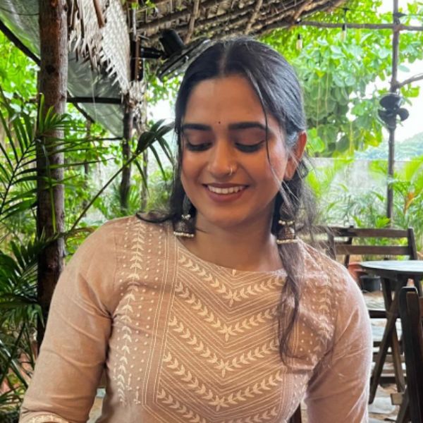 Hunterfly Smruthi Mohankumar04