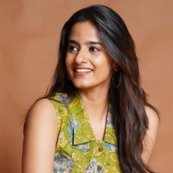 Hunterfly Sneha Sakthi 1